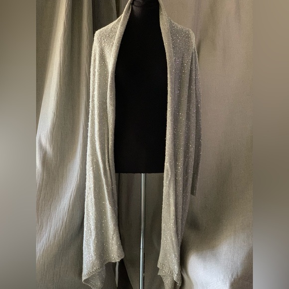 Moda silver sequined sweater wrap - Picture 9 of 10